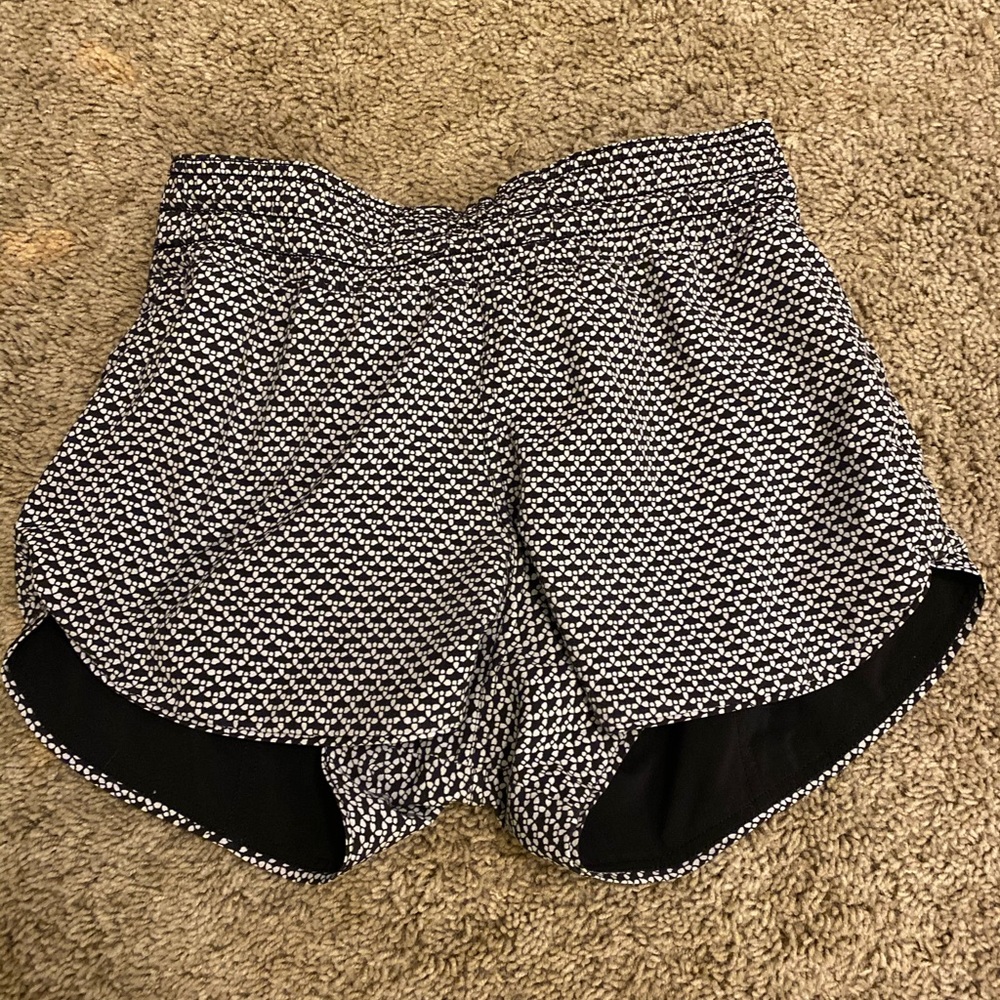 Lulu reversible shorts